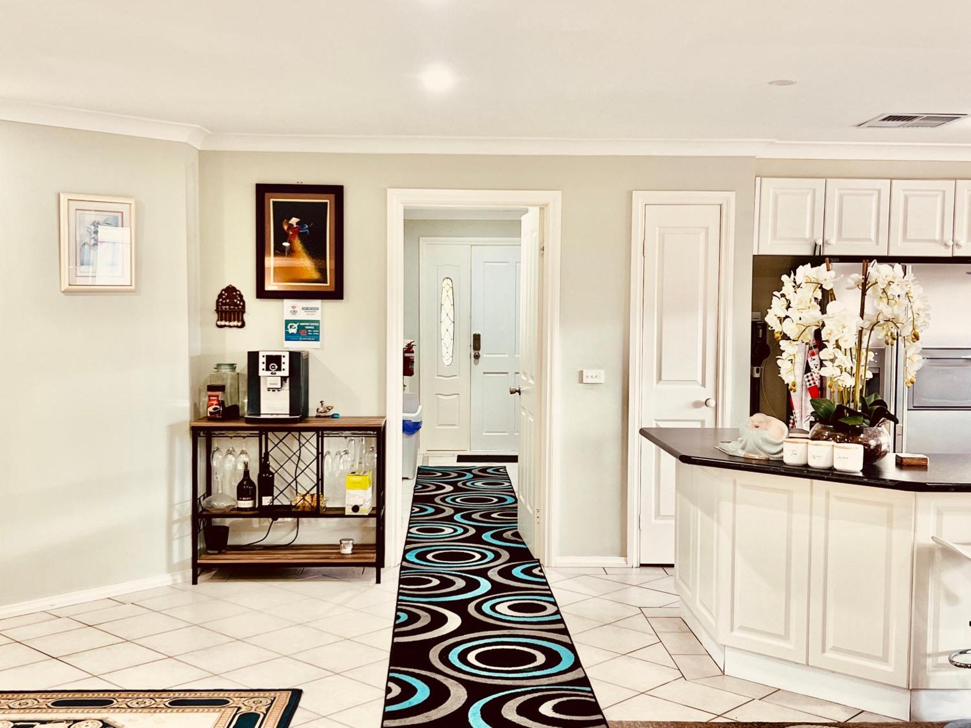 Spacious 6 Bedroom Holiday Home 15 Min Away From Melbourne Airport Sydenham Exterior foto