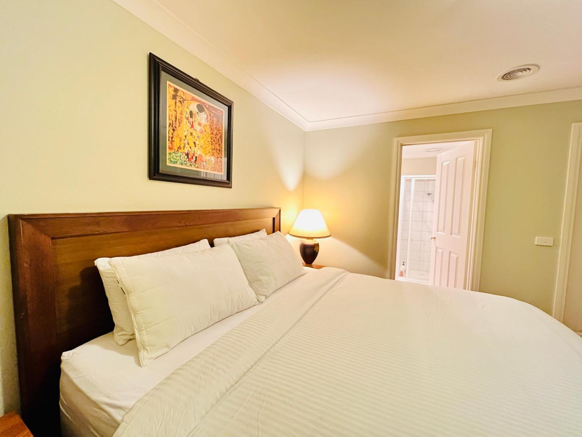 Spacious 6 Bedroom Holiday Home 15 Min Away From Melbourne Airport Sydenham Exterior foto